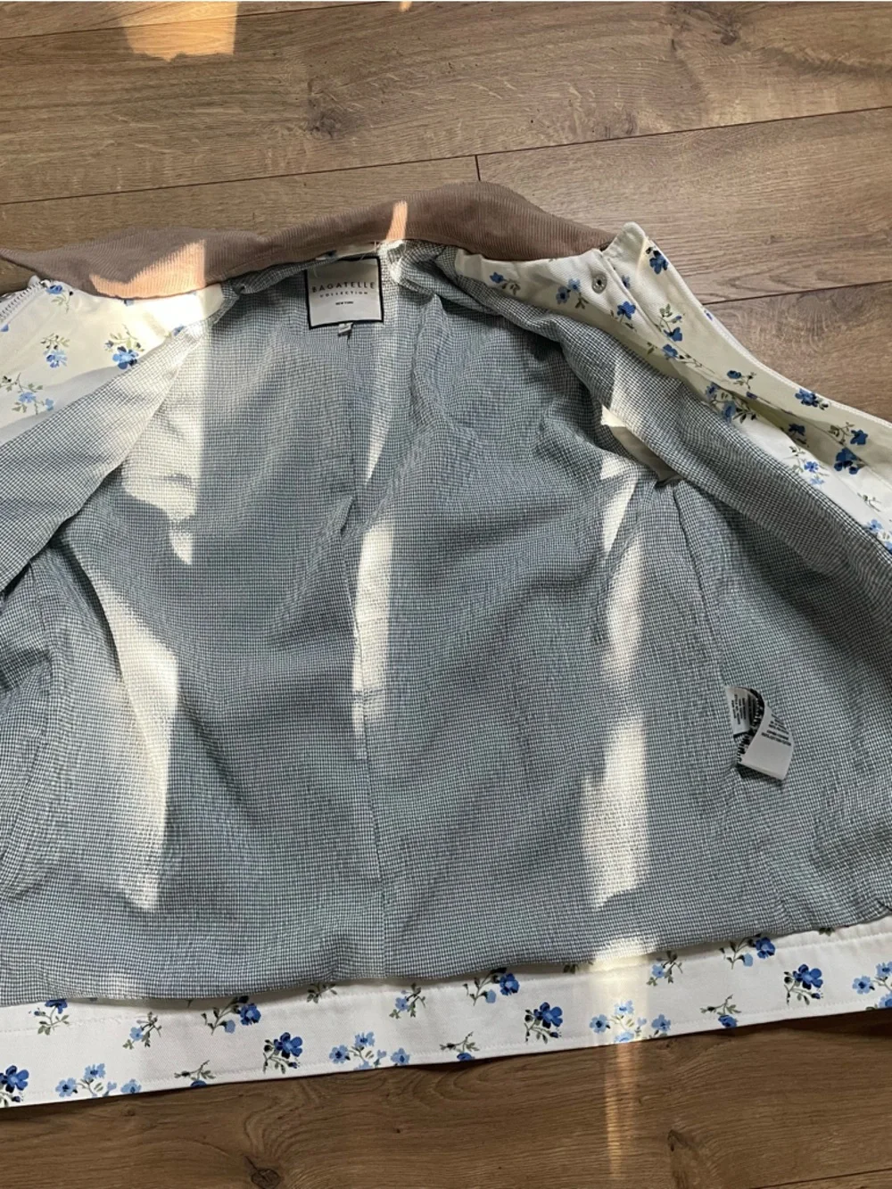 Bagatelle oversized Mixed Media Twill Floral Print Denim Jacket size small - Picture 7 of 15